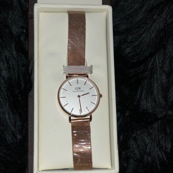 daniel wellington watch